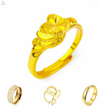 Hochwertiger Goldring ohne Steine, Gold Fashion Ring mit Charakter Muster Design